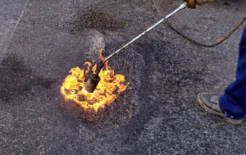 Rhosdylluan flat roofing repairs